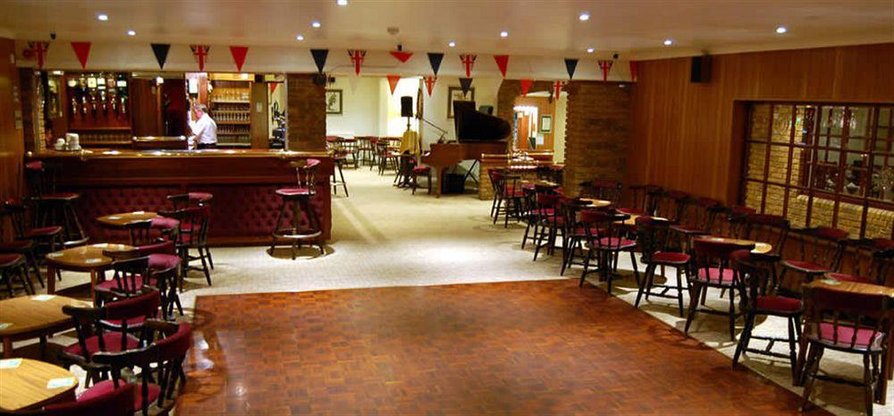 The Wight Hotel Сандаун Екстериор снимка