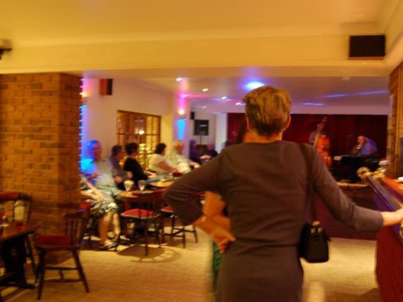 The Wight Hotel Сандаун Екстериор снимка