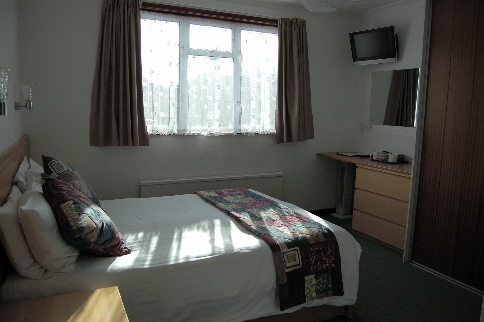 The Wight Hotel Сандаун Екстериор снимка